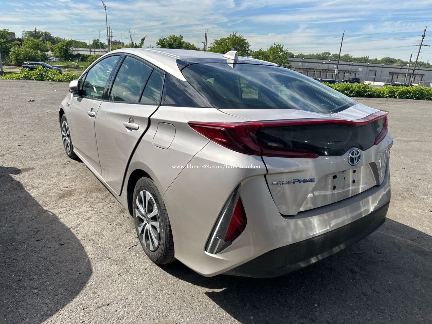 Prius prime ឆ្នាំ2020 - លក់បន្ទាន់19+ $
