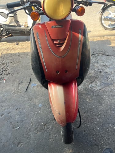 លក់ម៉ូតូ