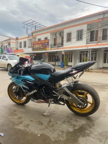 លក់ធូរៗ