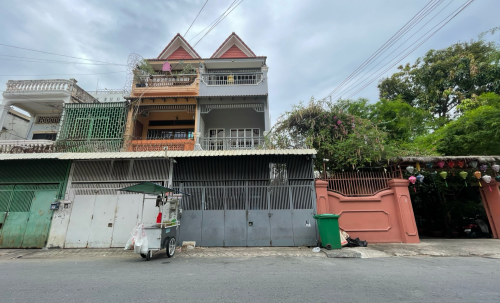 ផ្ទះសម្រាប់ជួល នៅបឹងកេងកង៣