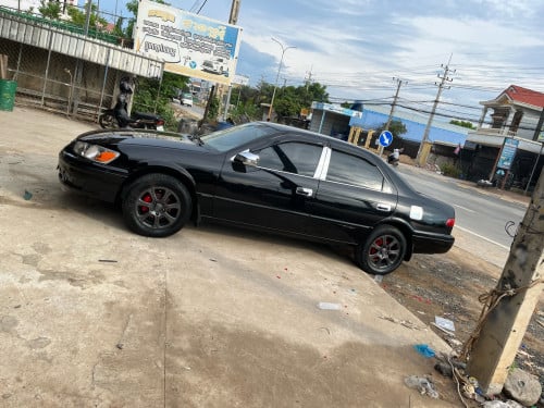 ឡានលក់ប្រភេទឡានស្អាត់