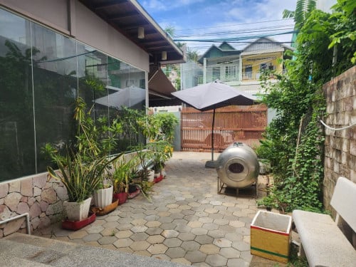 ផ្ទះវីឡាលក់បន្ទាន់ស្ថិតនៅសង្កាត់គោកឃ្លាំង