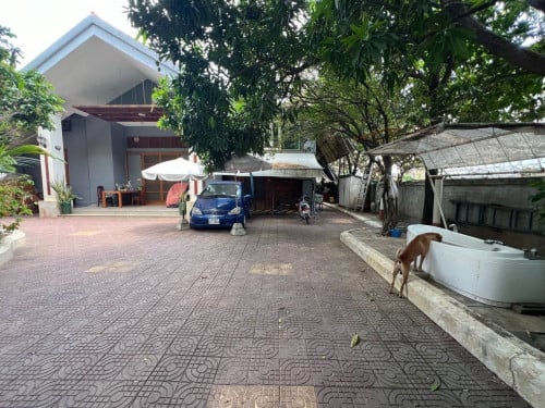 ផ្ទះវិឡាលក់បន្ទាប់ស្ថិននៅជិតផ្លូវ៥៩៨ទួលគោក