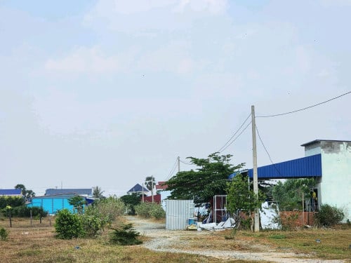 ដីលក់តម្លៃល្អ ប្លង់រឹង