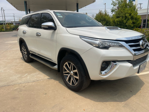 ឡានលក់ម្ចាស់ផ្ទាល់