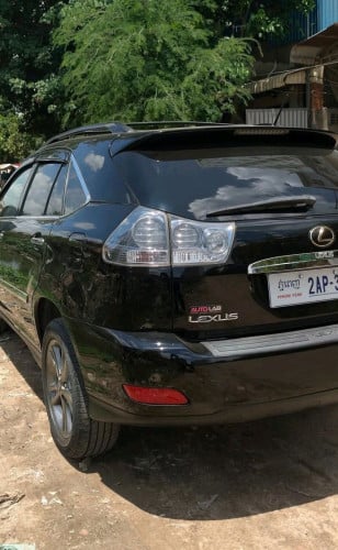 ឡានអ្នកជិះចង់លក់