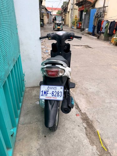 ម៉ូតូលក់ប្រញាប់លុយ