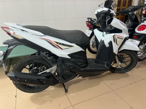 ម៉ូតូលក់