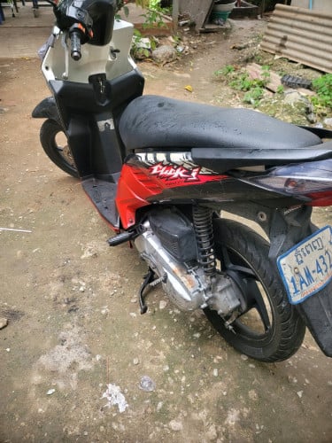 ខ្លិច011លក់ 265$ចរចា ធានា​ជូន​ត្រឹមត្រូវ​