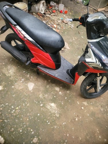 ខ្លិច011លក់ 265$ចរចា ធានា​ជូន​ត្រឹមត្រូវ​