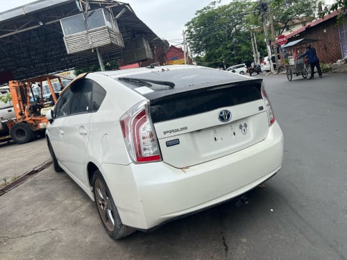 ឡានលក់ 013 options ផាសស្ណា