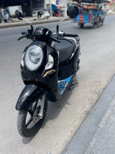 ម្ចាស់ដេីម023