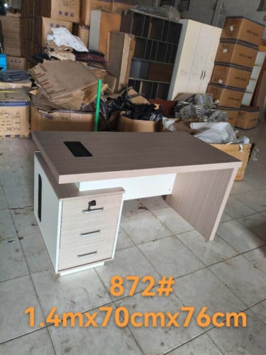 តុប្រធាន 1.4m