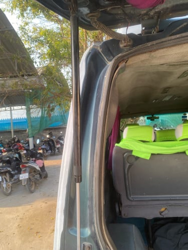 លក់12កៅអីឆ្នាំ2000
