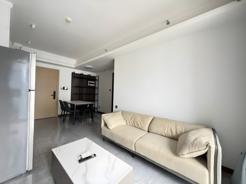 𝐅𝐨𝐫 𝐑𝐞𝐧𝐭: 1BR At 23th floor Available In BKK1