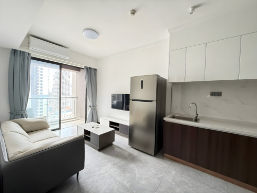𝐅𝐨𝐫 𝐑𝐞𝐧𝐭: 1BR At 23th floor Available In BKK1
