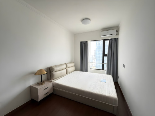 𝐅𝐨𝐫 𝐑𝐞𝐧𝐭: 1BR At 23th floor Available In BKK1