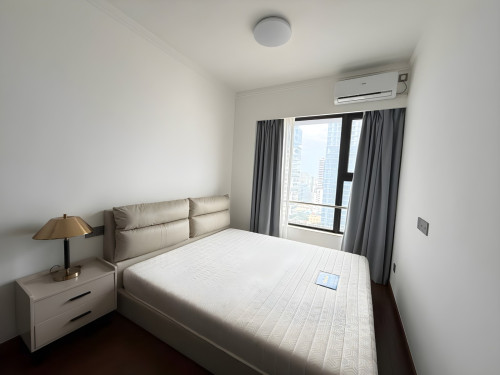 𝐅𝐨𝐫 𝐑𝐞𝐧𝐭: 1BR At 23th floor Available In BKK1