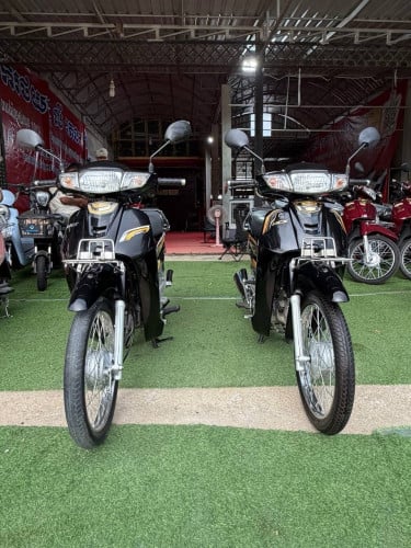 លក់​ឡៃឡុង​អាសង់​2គ្រឿង​ ម្ចាស់​ដើម​022​ និង​018​ លក់1380$បង់​រំលស់​បាន​