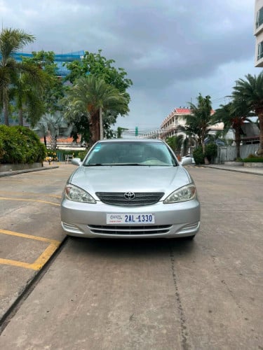 ឆ្នាំ 2003 LE