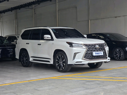 ស្តុកថ្មីទើបកាត់បាន!2020 LEXUS LX570 ឡានថ្មីខ្លាំង​ ម្ចាស់ដេីមទិញថ្មីខ្លាញ់គោ