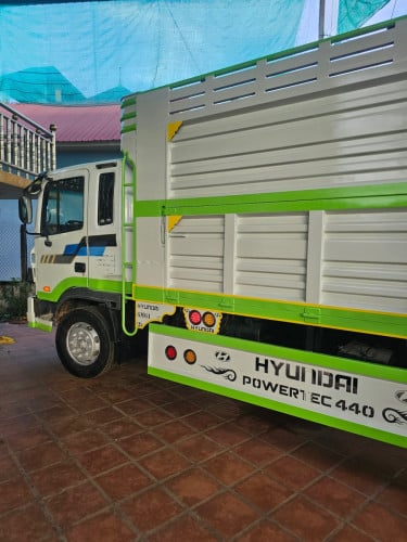 ឆ្នាំ០៤,22000ចរចា