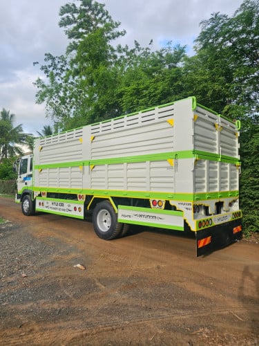ឆ្នាំ០៤,22000ចរចា