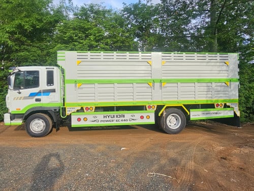 ឆ្នាំ០៤,22000ចរចា