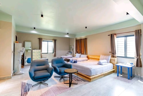 ផ្ទះវីឡានលក់បន្ទាន់ នៅសង្កាត់ចោមចៅ 25ម៉ឺនដុល្លា(ចចារ)