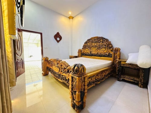 ផ្ទះវីឡាលក់បន្ទាន់ នៅសង្កាត់គោកឃ្លាំង 35ម៉ឺនដុល្លា(ចចារ)