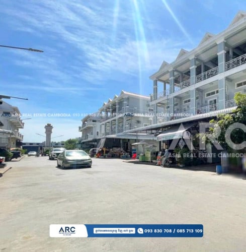 ផ្ទះល្វែងលក់បន្ទាន់នៅក្នុងបុរី វិមានភ្នំពេញគ្រោងទី5