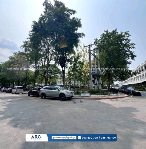 ផ្ទះល្វែងលក់បន្ទាន់នៅក្នុងបុរី វិមានភ្នំពេញគ្រោងទី5