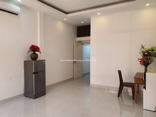ផ្ទះសម្រាប់ជួល នៅបុរី ប៉េង ហួត 598 | House for Rent at Borey Peng Huot 598