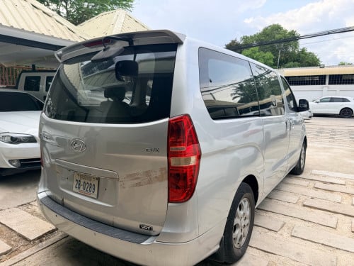 ចង់លក់8000$ចរចារ