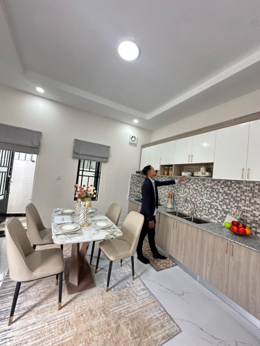 បង់ដាច់ចុះ8000$-10000$