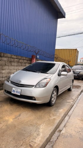 ឡានម្ចាស់ចងលក់ 8800$