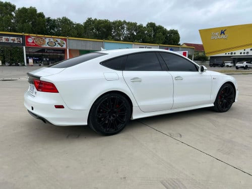 ឡានលក់ Audi A7 ឆ្នាំ2012 Full