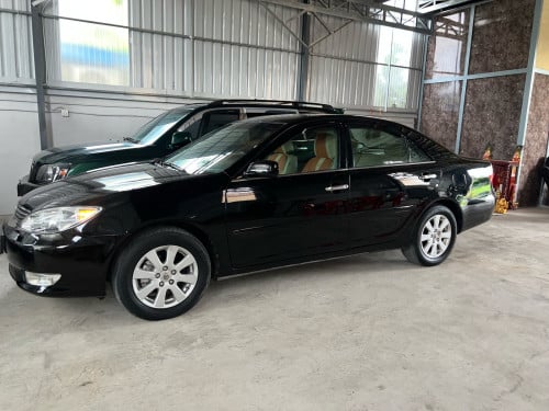 ថ្មីណាស់​ CAMRY Le 02