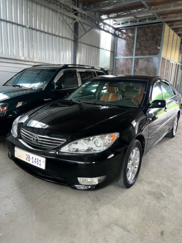 ថ្មីណាស់​ CAMRY Le 02
