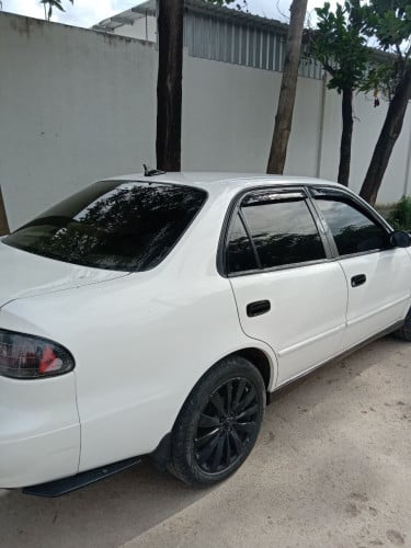 ឡានCorolla 98 លក់ឡានស្អាត់ ម៉ាសុីប្រអប់លេខស្អាត់ រត់ស្មួតល្អ លក់ប្រញ៉ាប់បងប្អូន ធូរ