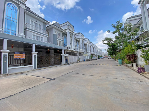 (English Below) ๐ แแธแกแถแแแ โแแแ (Single Villa) แแแแแถแแแแฝแ แแแแปแแแปแแธ แกแปแแแธ3 (แแผแ: A06-085692)