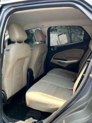 មហាសែនថ្មី Ford Ecosport 2019 ម្ចាស់ដេីម