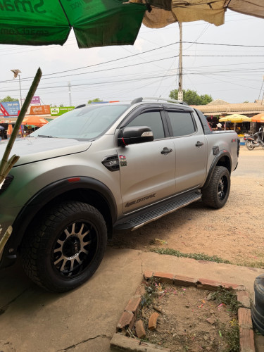 លក់ប្រញាប់បងៗ Ford Wildtrak 2019 ឡានស្អាតបងៗ