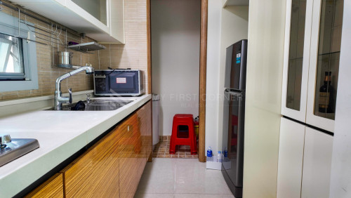 #ForRent 1- Bedroom apartment at De Castle Royal. Bkk1