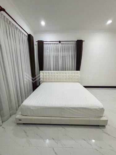 #Forrent 🏠Villa for rent in Toul Tompong