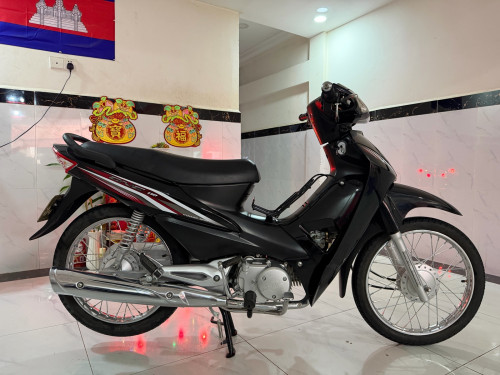 លក់GNE ONE 750$