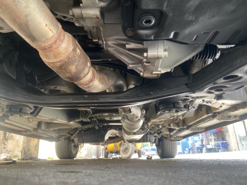 ឡានHighlander ឆ្នាំ03 V6 ប៉ង1 ម៉ាសុីនប្រអប់លេខអេមfull ពេញ ប៉ះមុខបន្តិតទេបង