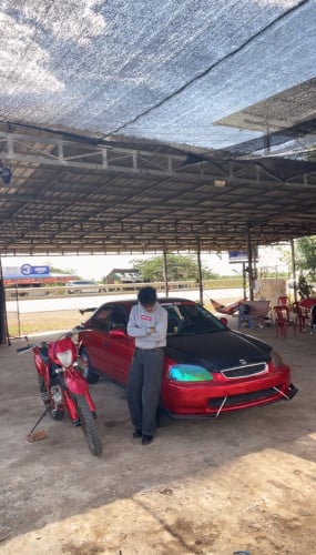 ឡានលក់បន្ទាន់Honda civic 2900$