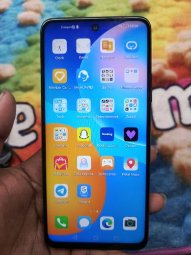 ទីតាំងចោមចៅ Huawei y7a zin version ch  សនុំ #តម្លៃ33$ 0963961244 telegram t.me/Soknorng168