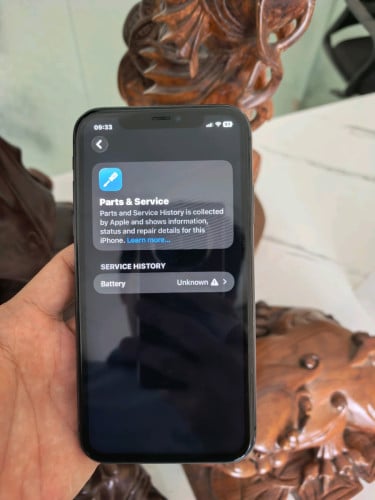 ចង់​លក់ឬដូរiphone 11 128G ជាមួយ​ Android​ phone